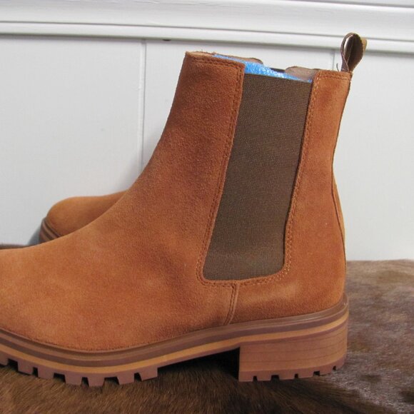 QUINCE SUEDE LEATHER CHELSEA  BOOTIE NIB - Picture 9 of 11